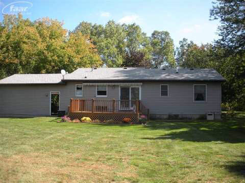 13114 South Beardslee Road Perry, MI 48872 - Photo 14 of 16 20374811-13.JPG