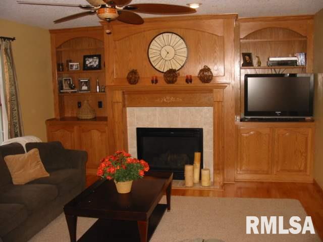 2081 Plum Tree Road Bettendorf, IA 52722 - Photo 4 of 9 Gallery Image 4