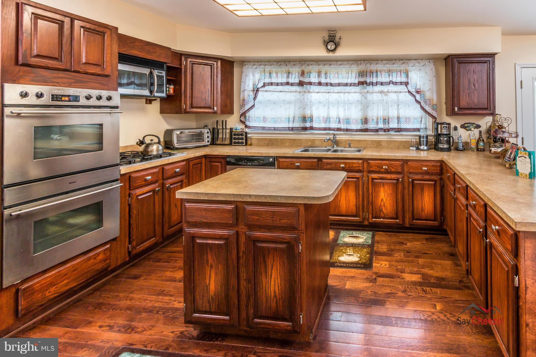1600 Golf Course Drive Bowie, MD 20721 - Photo 3 of 30 Kitchen 2nd View
