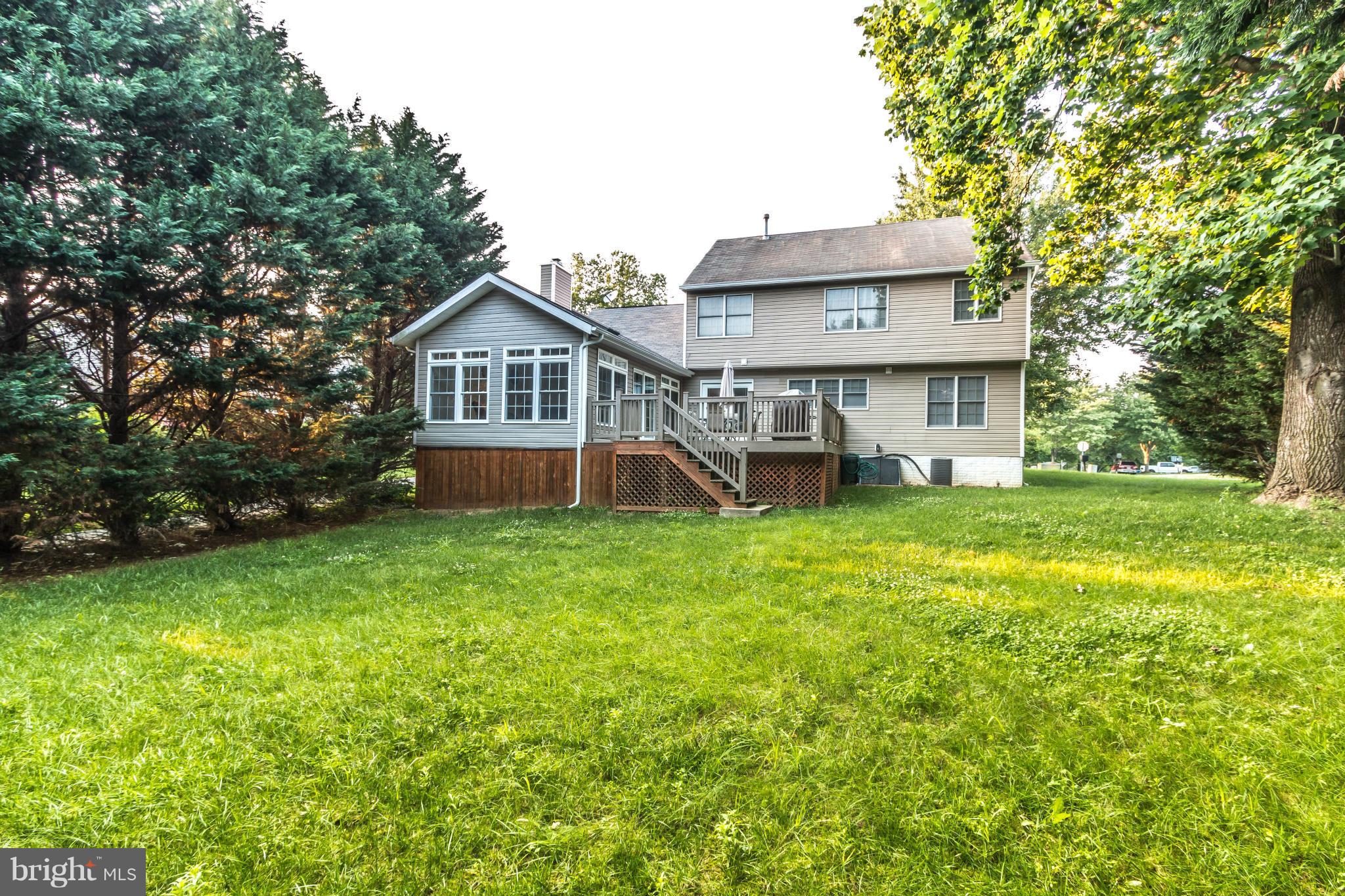 1600 Golf Course Drive Bowie, MD 20721 - Photo 23 of 30 Rear Yard