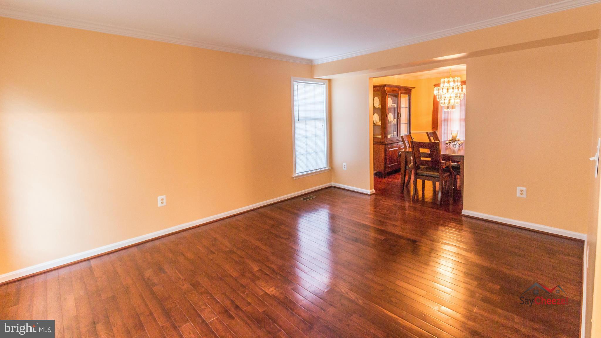 1600 Golf Course Drive Bowie, MD 20721 - Photo 8 of 30 Living Room