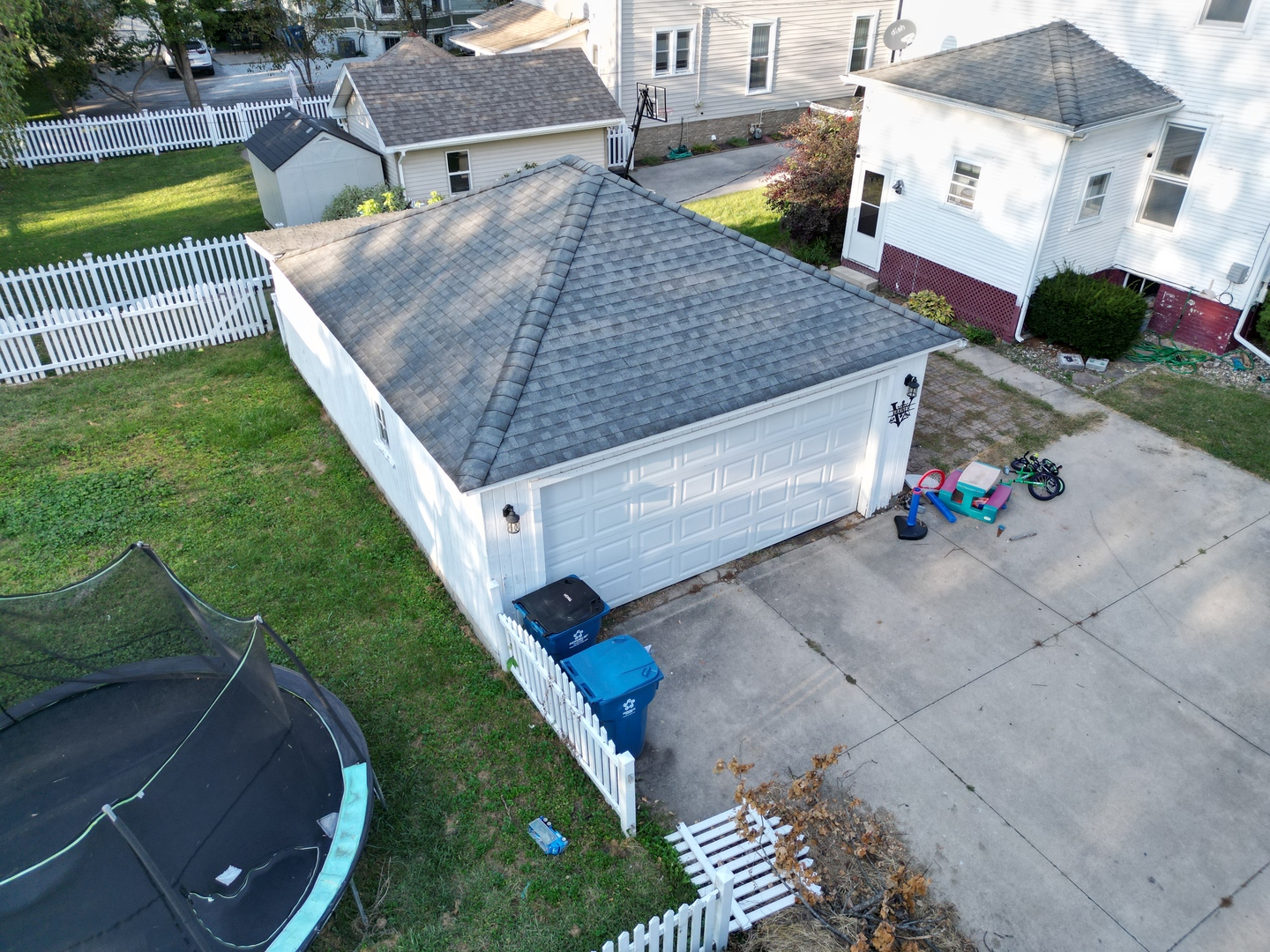 533 South 4th Street Watseka, IL 60970 - Photo 6 of 24 an aerial view of a house with a yard