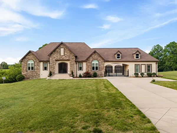 $1,399,900 | 680 Williamson County Line Road, Fairview, TN 37062