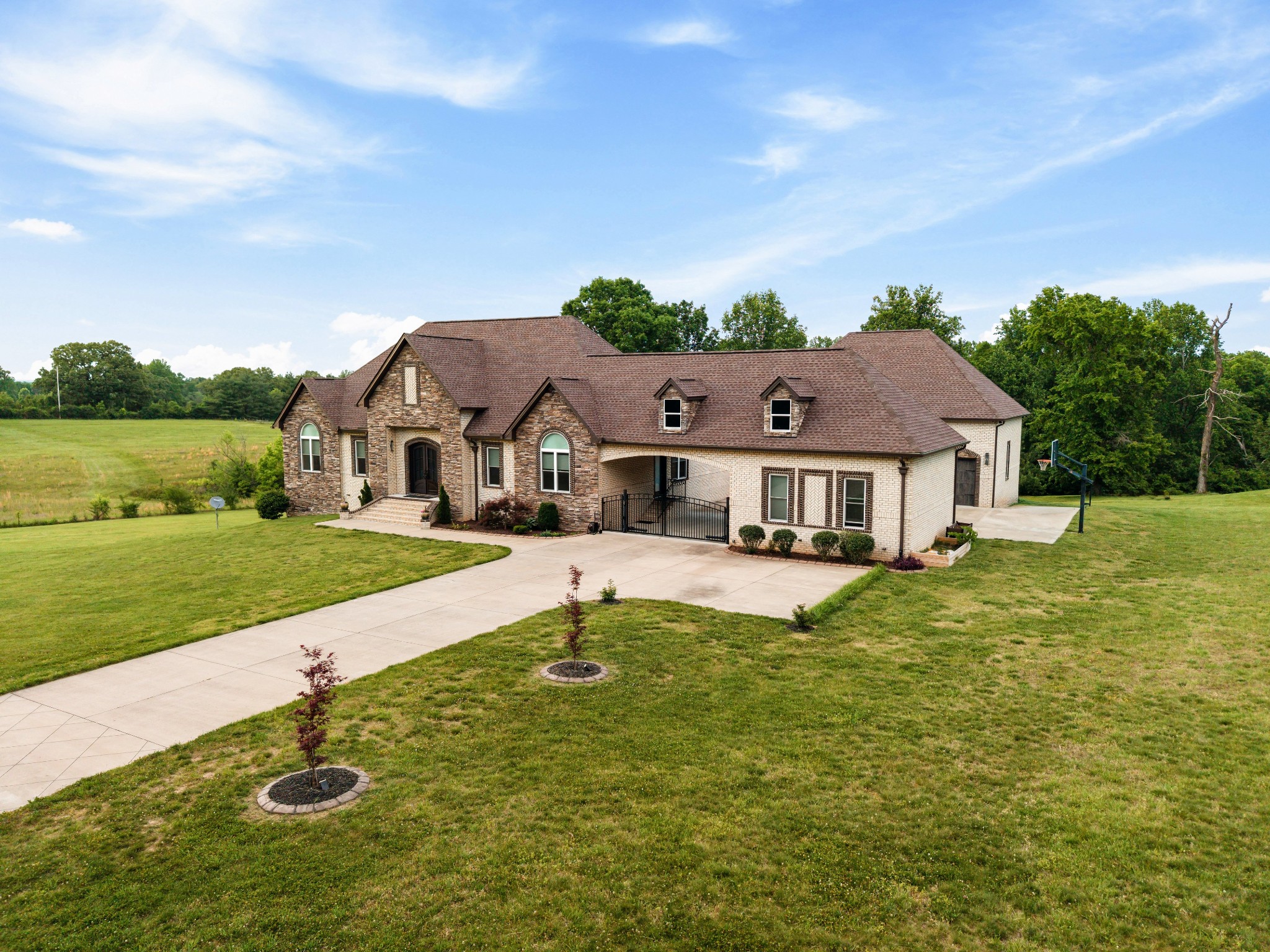680 Williamson County Line Road Fairview, TN 37062 - Photo 2 of 58