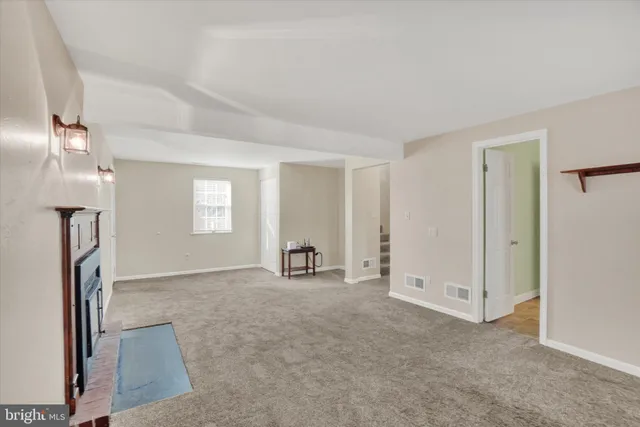 $284,900 | 2270 Seneca Drive, York, PA 17408