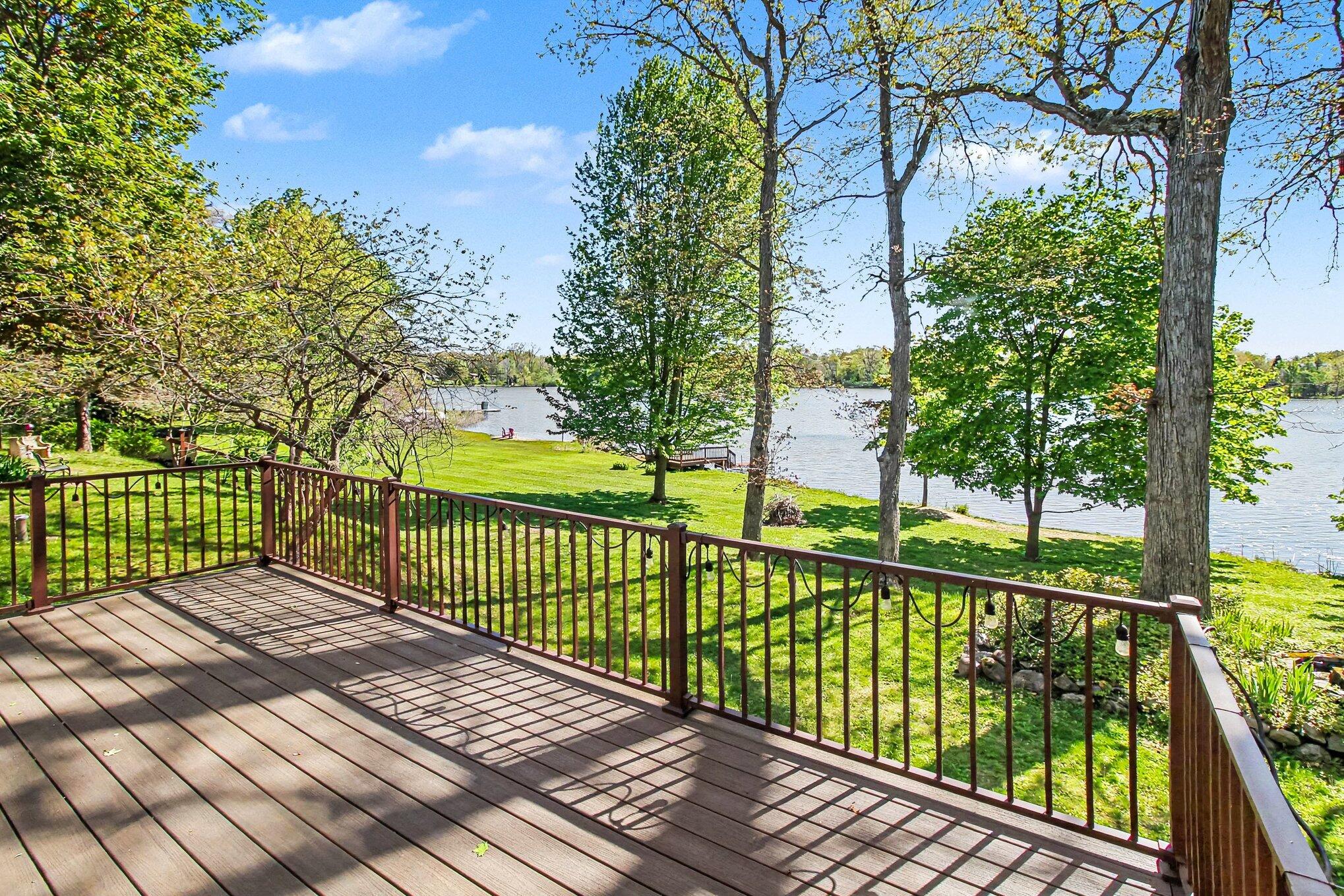 10341 Marshall Road South Lyon, MI 48178 - Photo 2 of 32 023_file_8473