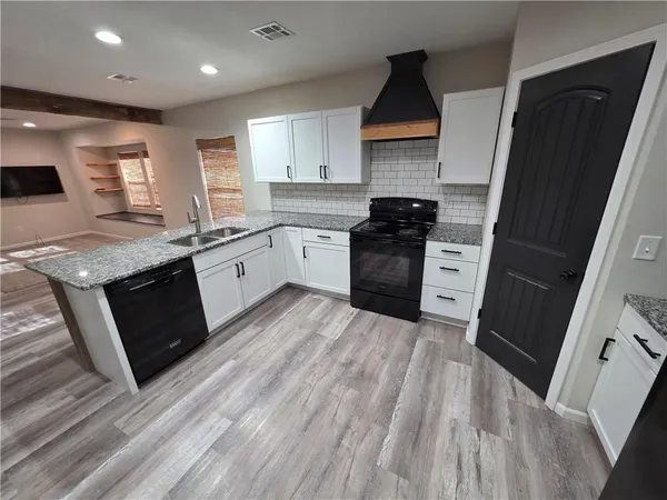 $187,500 | 435 North Tower Street, Nevada, MO 64772