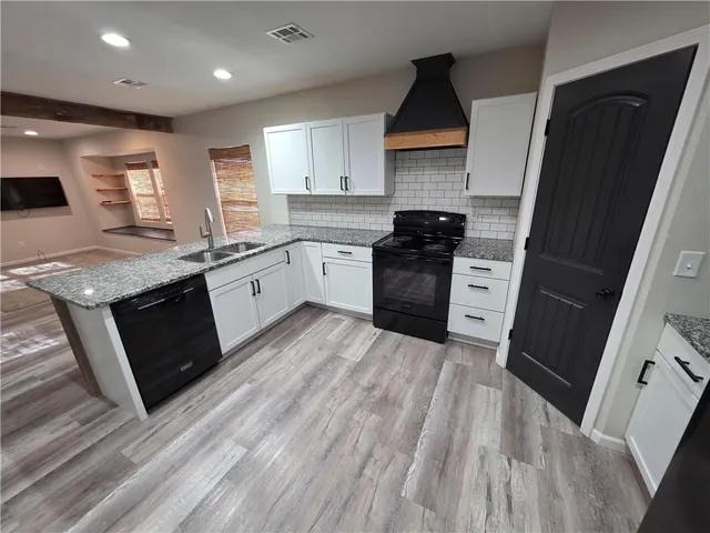 $187,500 | 435 North Tower Street, Nevada, MO 64772