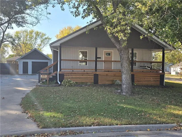 $187,500 | 435 North Tower Street, Nevada, MO 64772