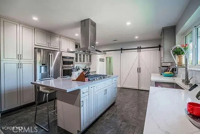 $6,250 | 6656 Columbus Avenue, Van Nuys, CA 91405