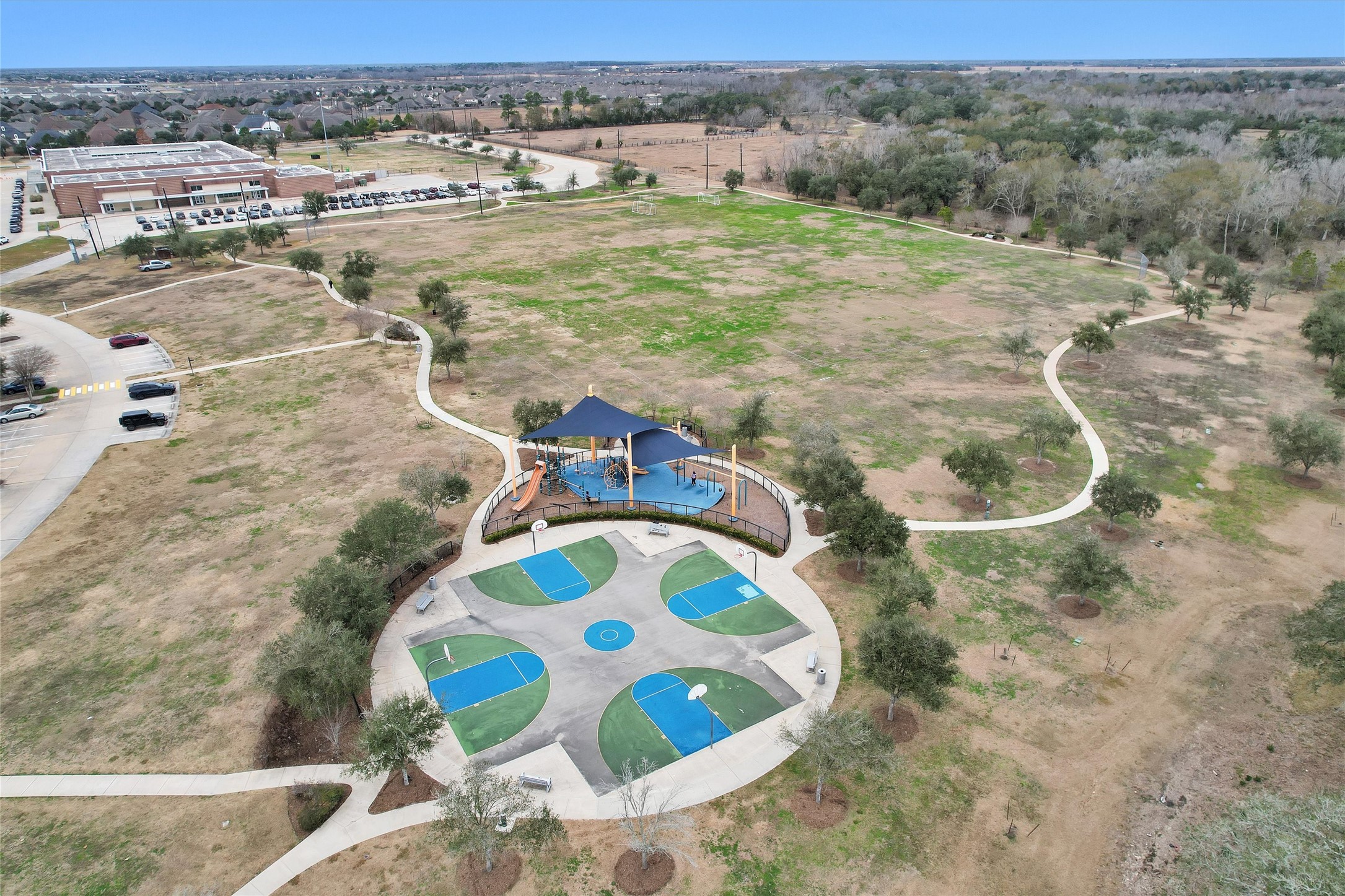 3622 Lister Drive Rosharon, TX 77583 - Photo 43 of 44 an aerial view of residential houses with outdoor space
