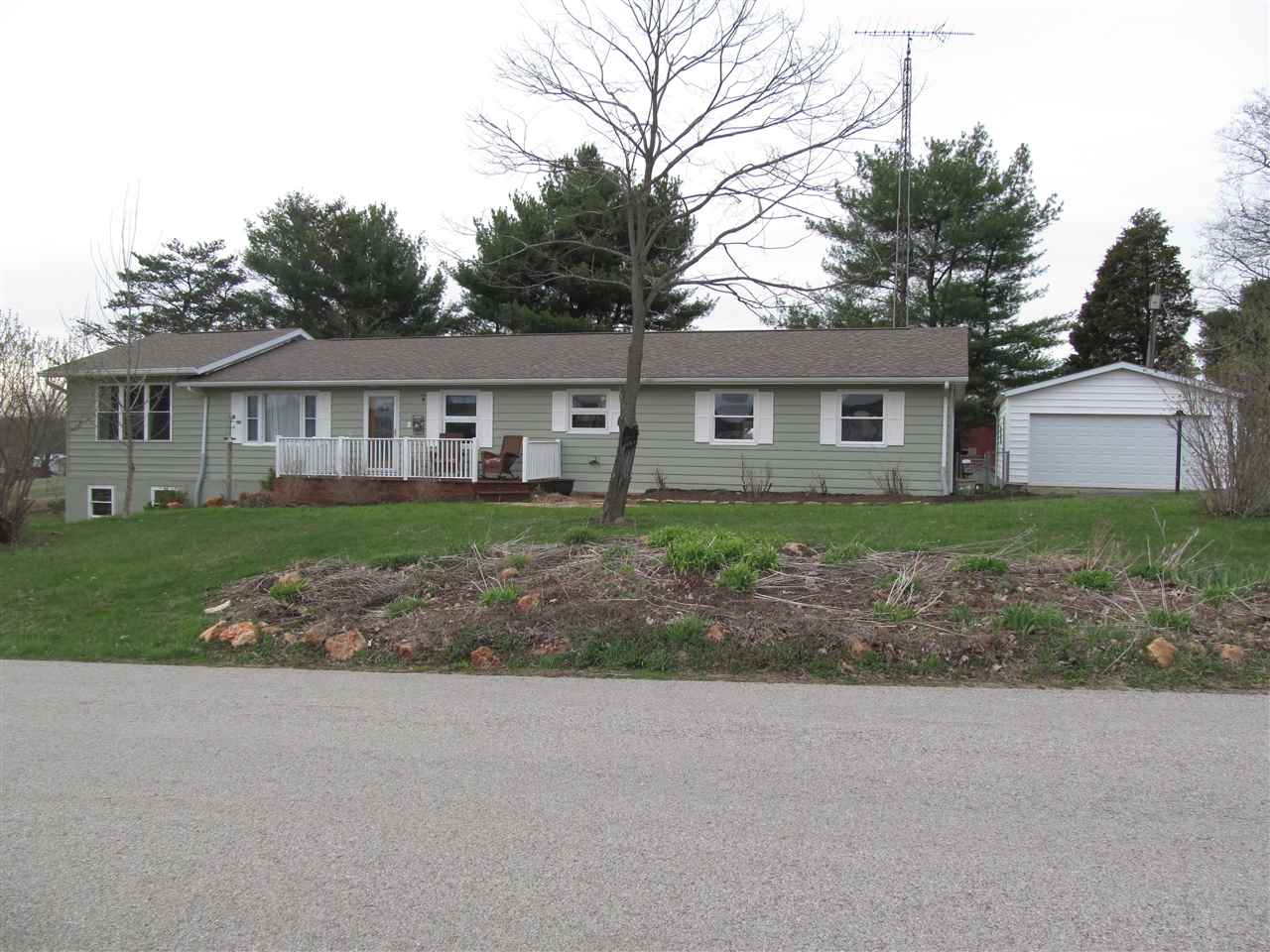1001 Grandma Brown Road Mitchell, IN 47446 - Photo 2 of 30