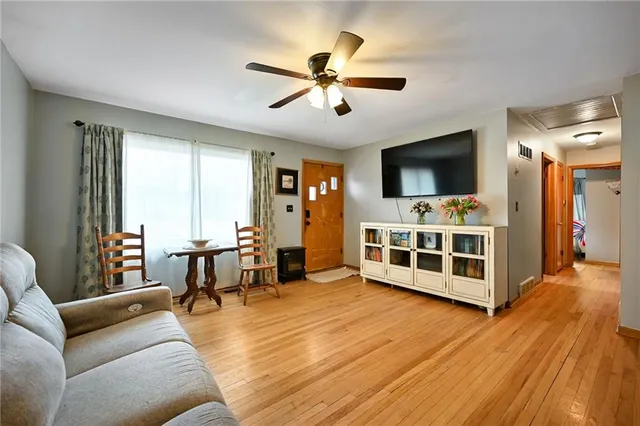 $212,500 | 4357 North Drury Avenue, Kansas City, MO 64117