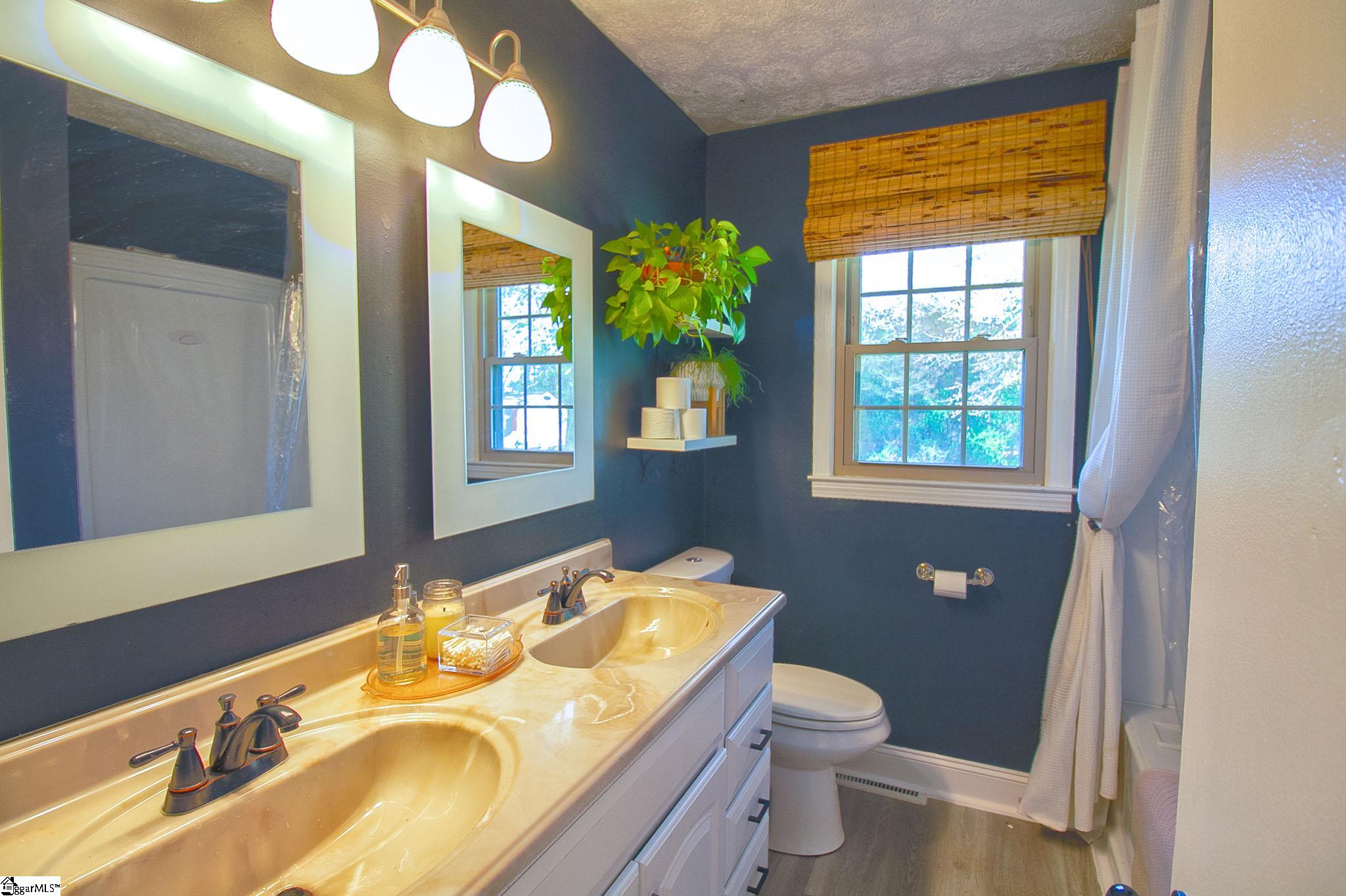 107 Sunset Court Fountain Inn, SC 29644 - Photo 18 of 36 Gallery Image 18