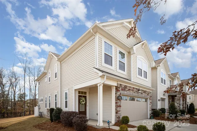 $390,000 | 11122 Chalkbark Lane, Charlotte, NC 28262
