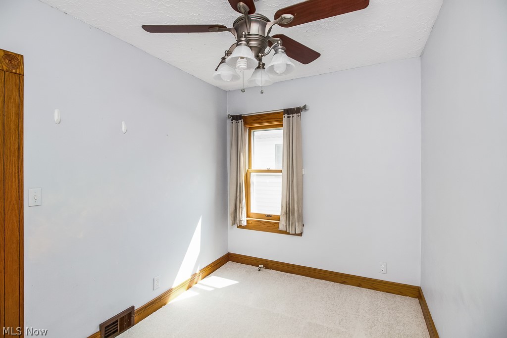 6903 Ridgewood Avenue Parma, OH 44129 - Photo 13 of 23 Main floor bedroom 1