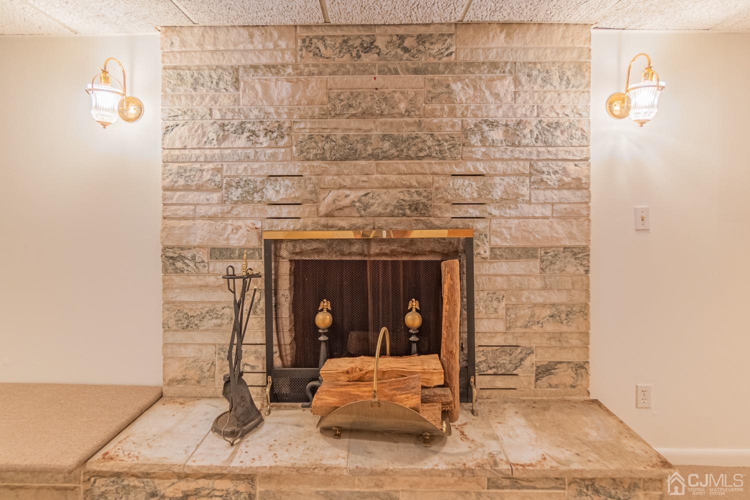 80 Sherwood Road Colonia, NJ 07067 - Photo 47 of 51 a hallway with a fireplace
