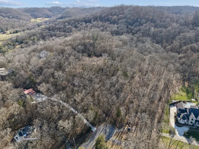 $999,700 | 6450 Log Cabin Trail, Brentwood, TN 37027
