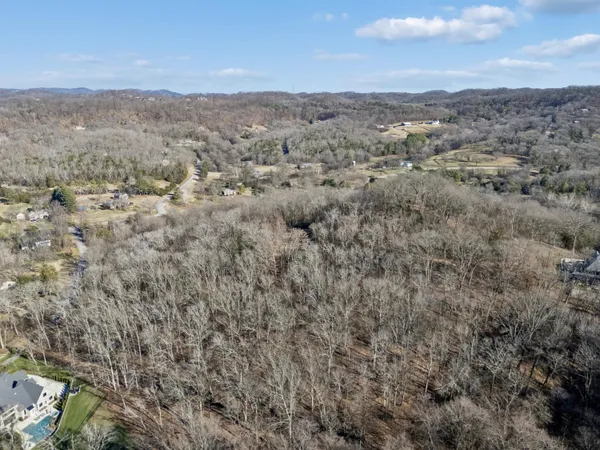 $999,700 | 6450 Log Cabin Trail, Brentwood, TN 37027