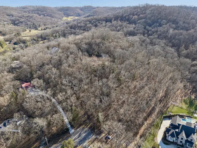 $999,700 | 6450 Log Cabin Trail, Brentwood, TN 37027