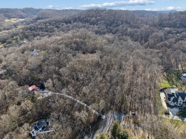 $999,700 | 6450 Log Cabin Trail, Brentwood, TN 37027
