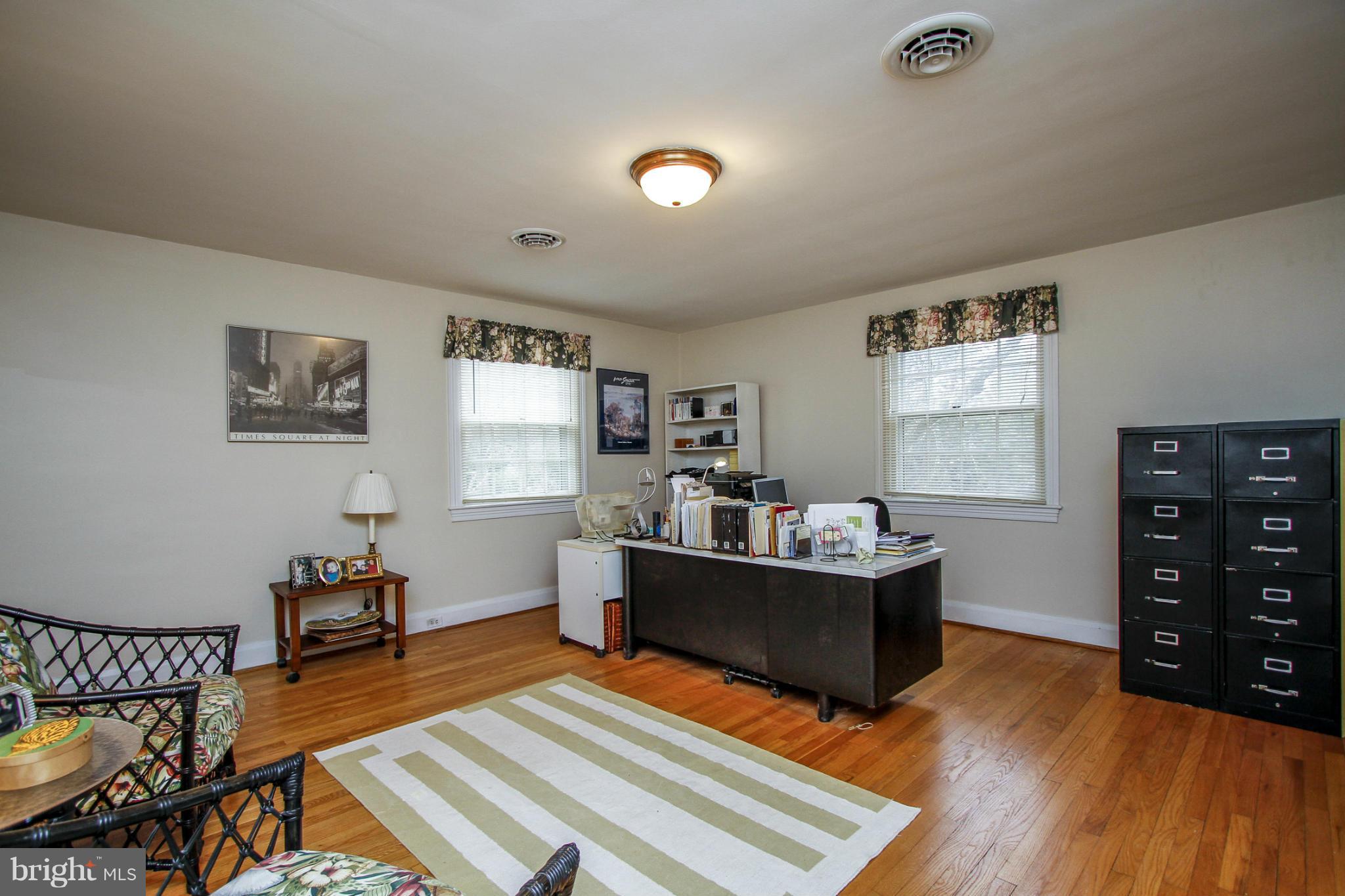 308 Edgevale Road Baltimore, MD 21210 - Photo 20 of 29 Bedroom