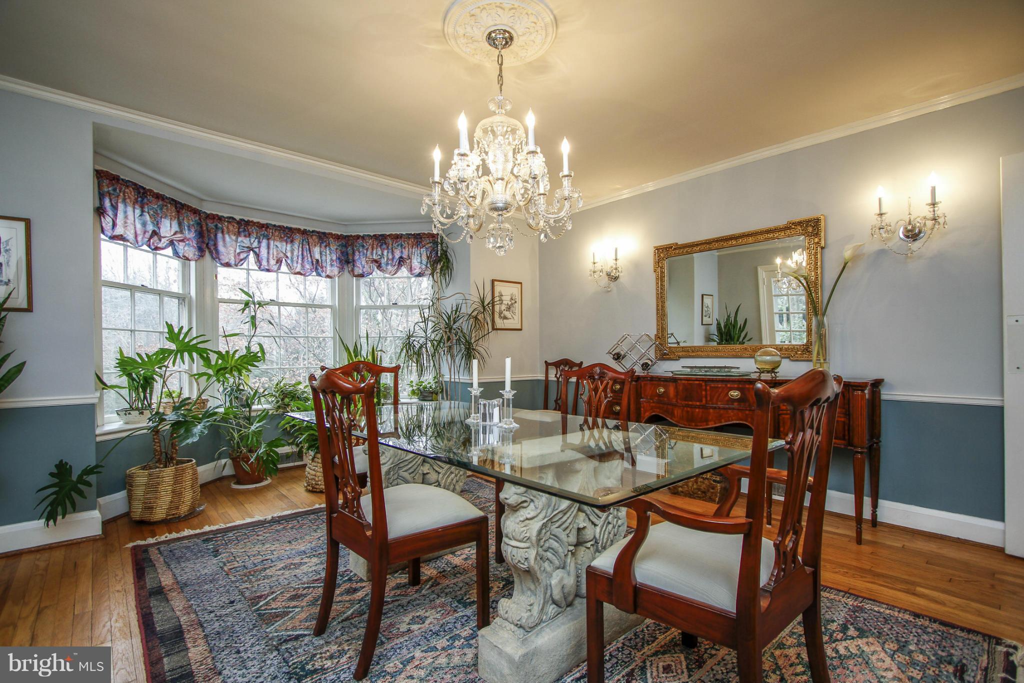 308 Edgevale Road Baltimore, MD 21210 - Photo 3 of 29 Dining Room