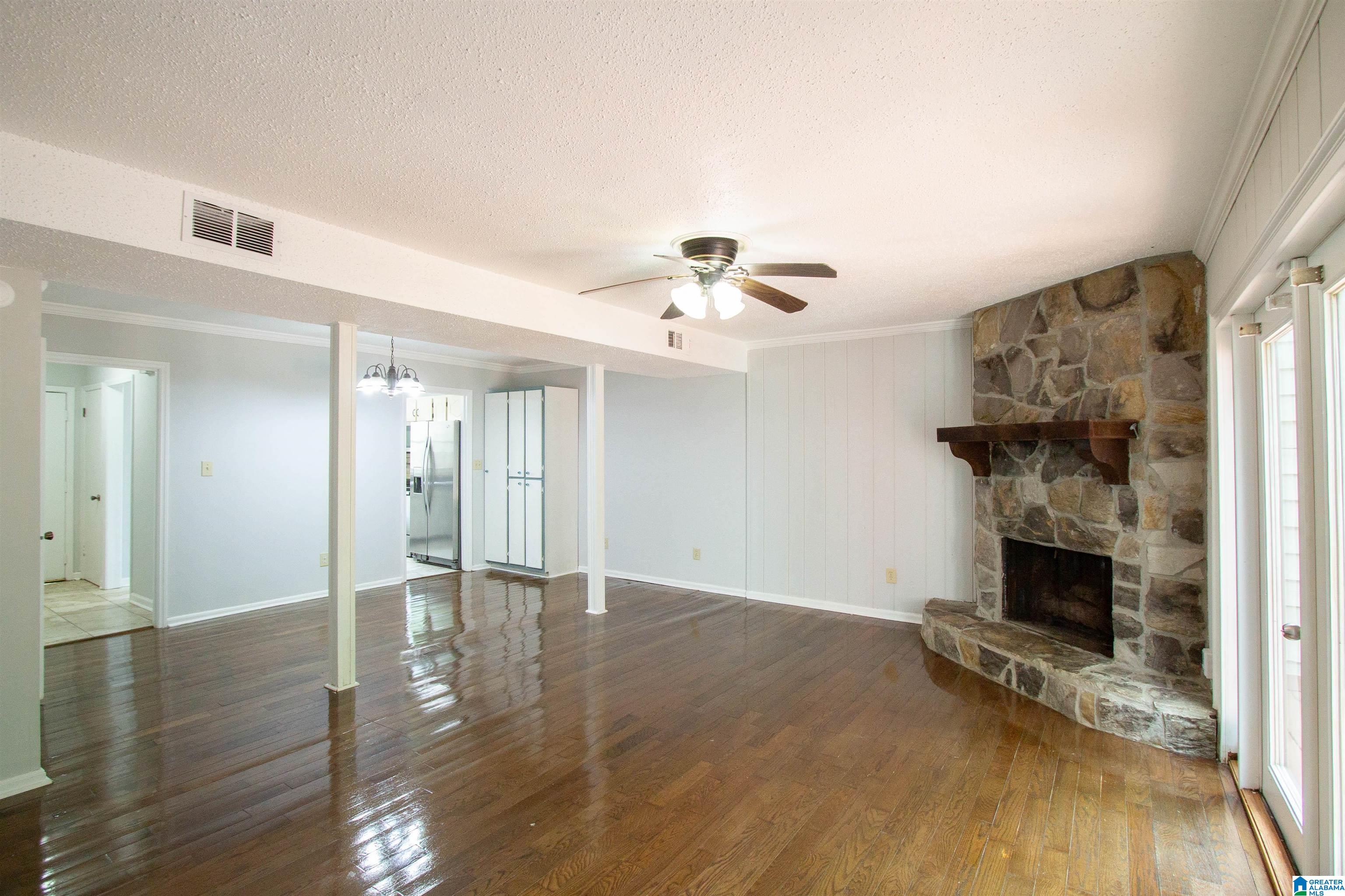 302 Old Rocky Ridge Lane Birmingham, AL 35216 - Photo 11 of 31
