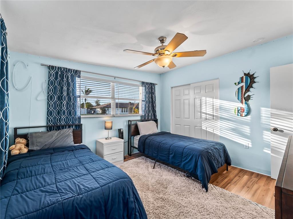 1328 Jamaica Road Venice, FL 34293 - Photo 19 of 56