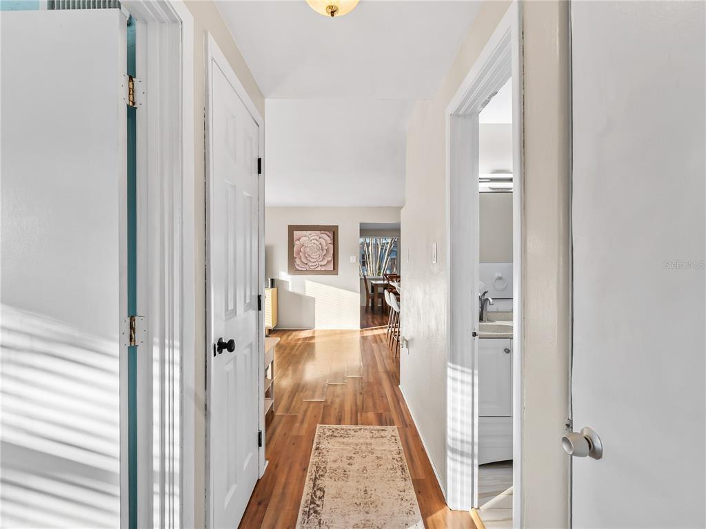 1328 Jamaica Road Venice, FL 34293 - Photo 22 of 56