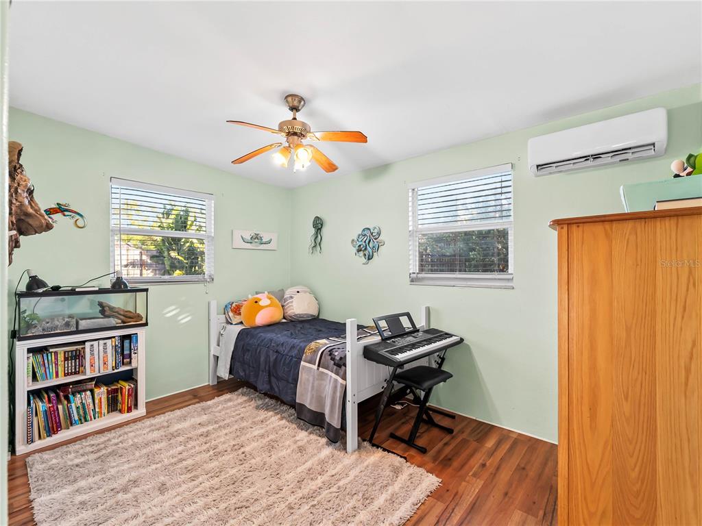 1328 Jamaica Road Venice, FL 34293 - Photo 23 of 56