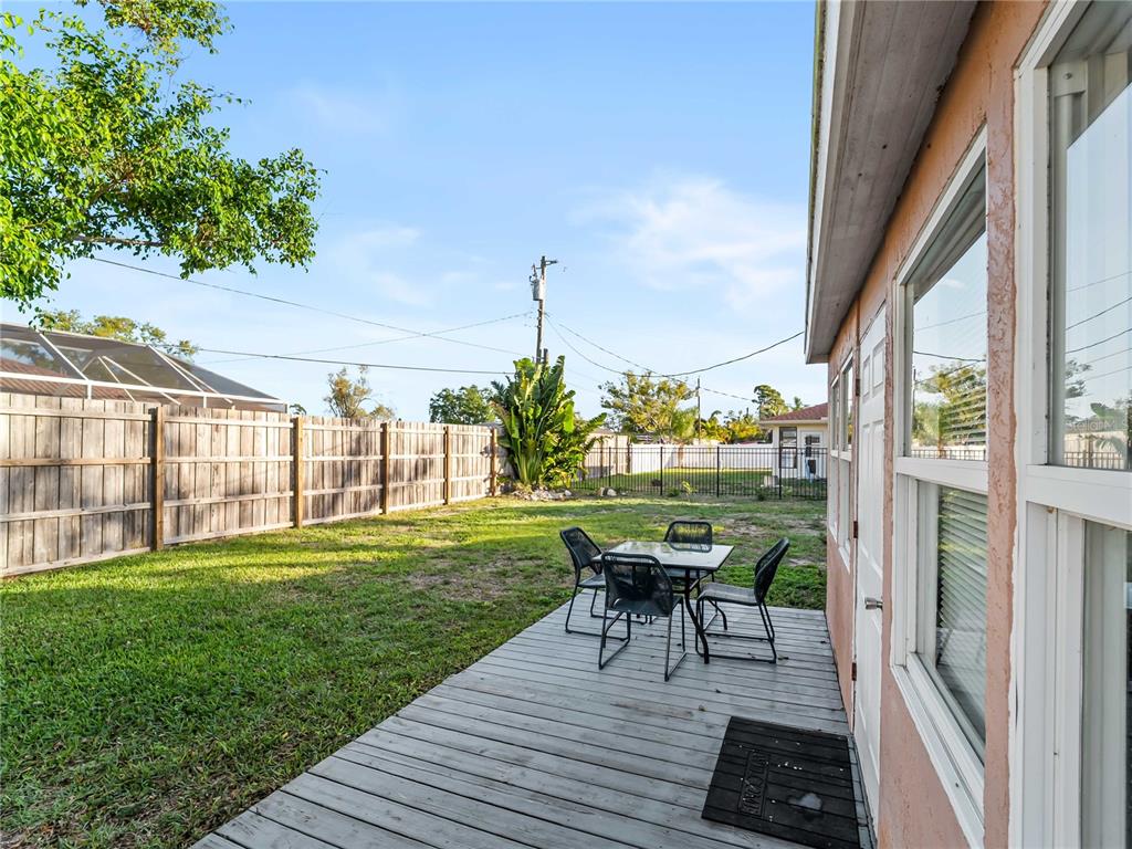 1328 Jamaica Road Venice, FL 34293 - Photo 30 of 56