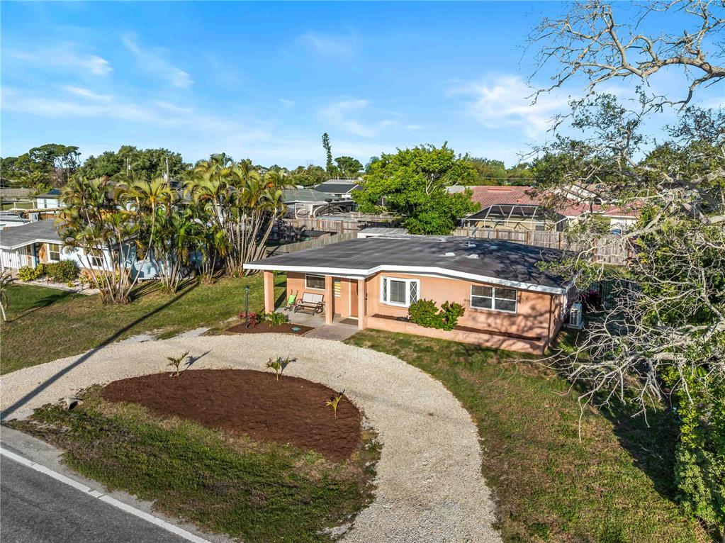 1328 Jamaica Road Venice, FL 34293 - Photo 42 of 56