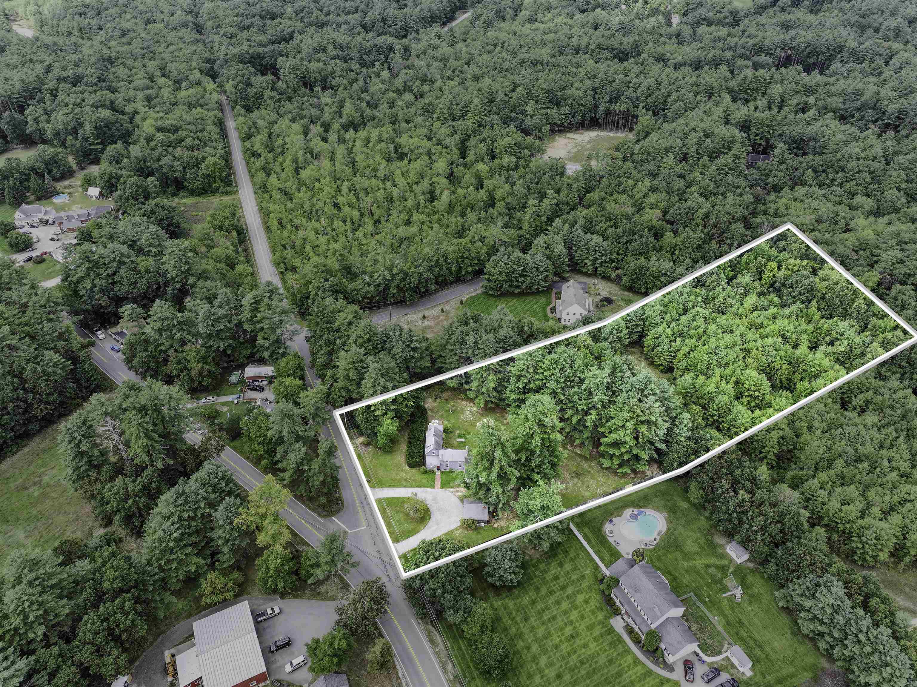 40 Corduroy Road Amherst, NH 03031 - Photo 2 of 43