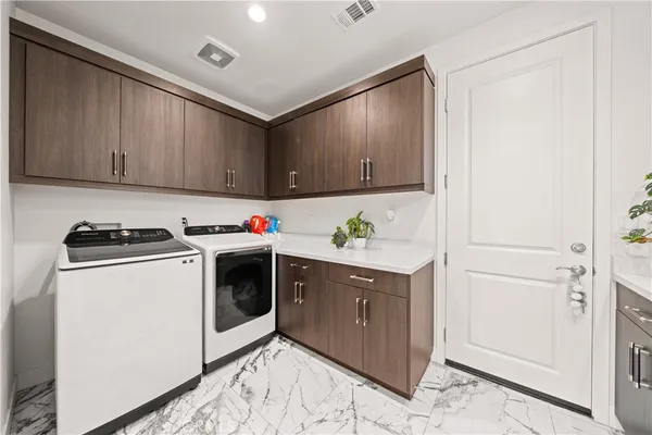 $3,380,000 | 2592 Highland Oak Court, Lake Forest, CA 92679