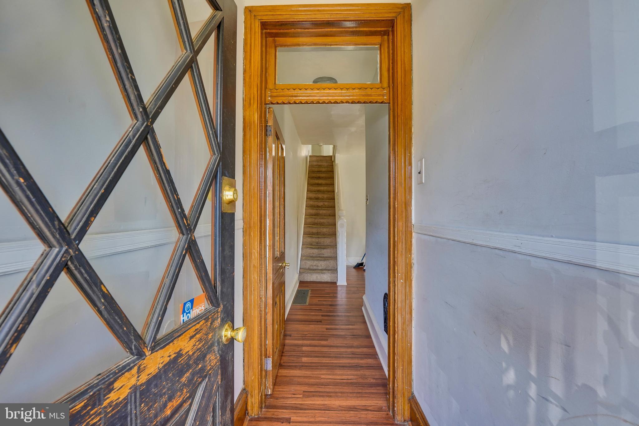 225 Rochelle Avenue Philadelphia, PA 19128 - Photo 2 of 26 Gallery Image 2