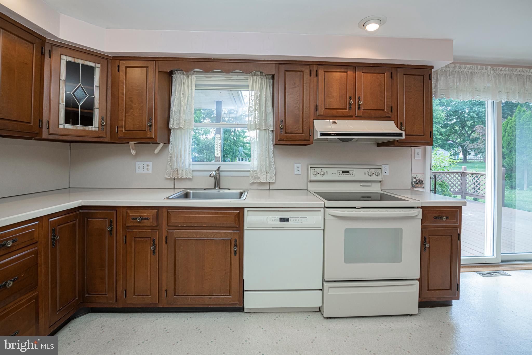 1094 Hares Hill Road Phoenixville, PA 19460 - Photo 16 of 25