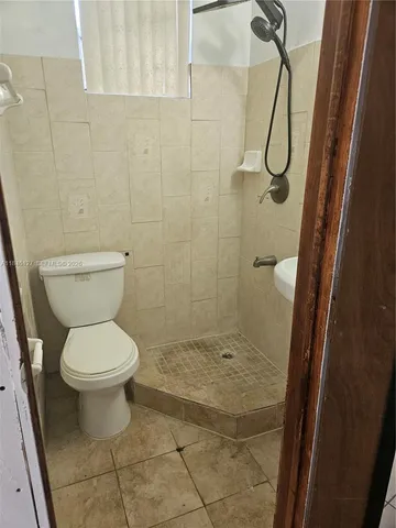 $2,900 | 2835 Plunkett Street, Hollywood, FL 33020