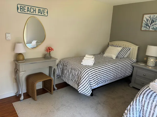 $2,895 | 56 Captain Thomas Road, Ogunquit, ME 03907