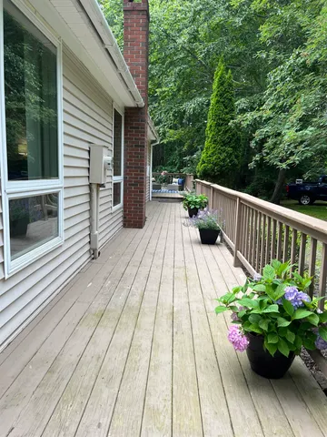 $2,895 | 56 Captain Thomas Road, Ogunquit, ME 03907