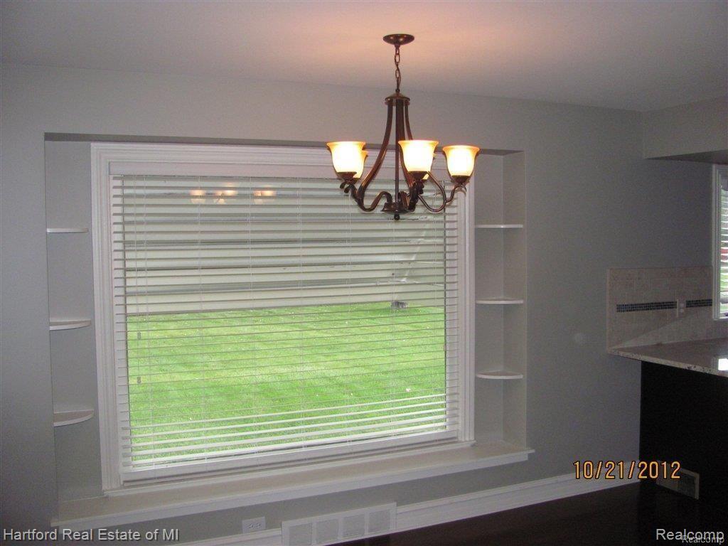 4975 Inkster Road Bloomfield Hills, MI 48302 - Photo 3 of 14