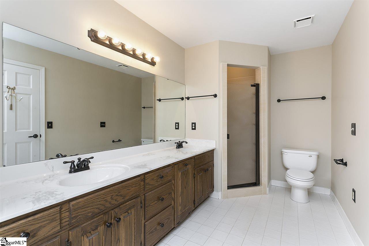131 River Oaks Road Greer, SC 29650 - Photo 15 of 28 Gallery Image 15