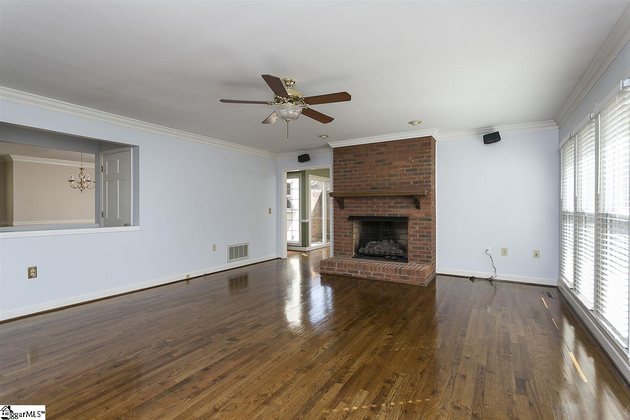 131 River Oaks Road Greer, SC 29650 - Photo 6 of 28 Gallery Image 6