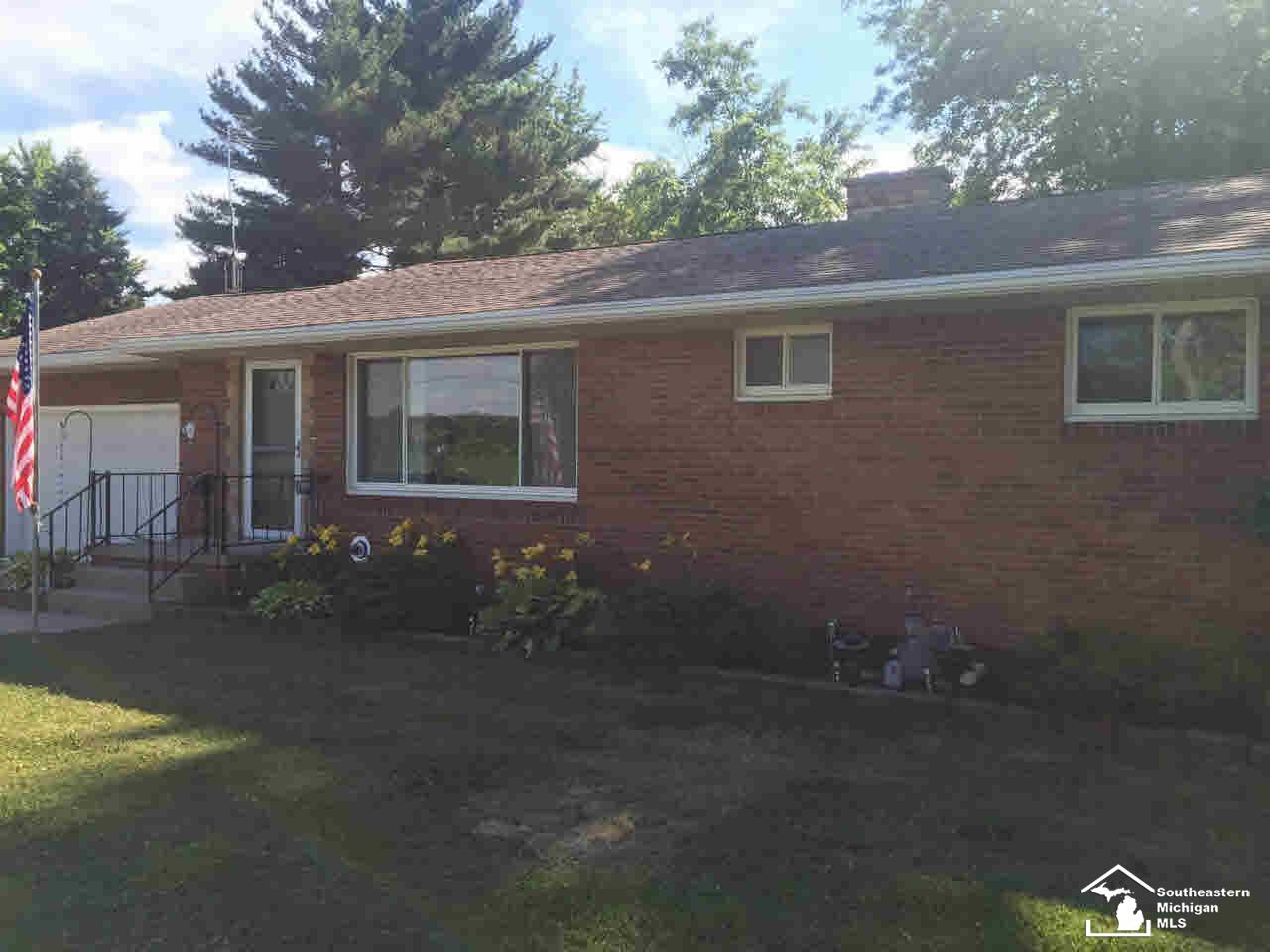 9183 Jackman Road Temperance, MI 48182 - Photo 2 of 14