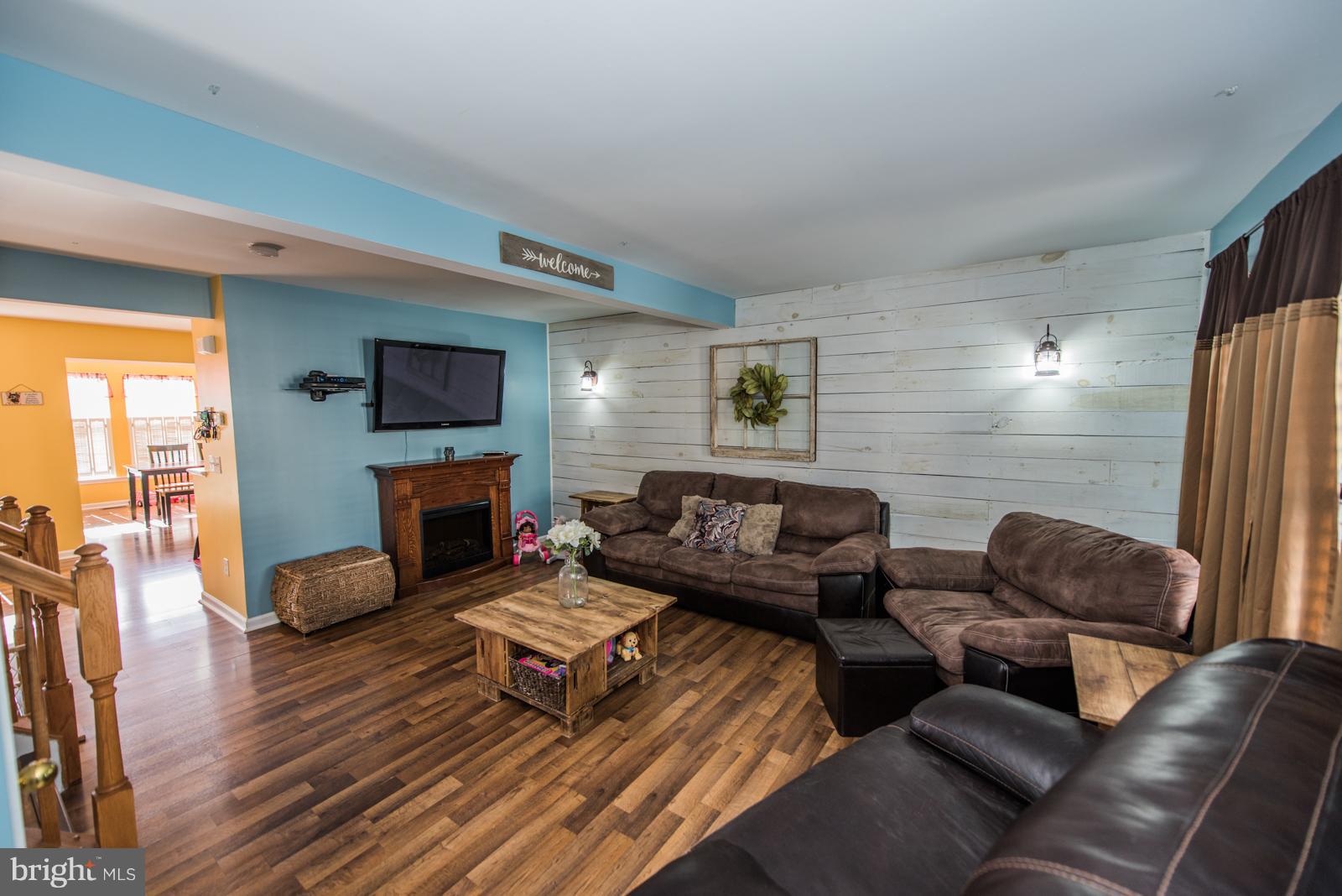 1314 Steed Street Ranson, WV 25438 - Photo 4 of 30 Living Room