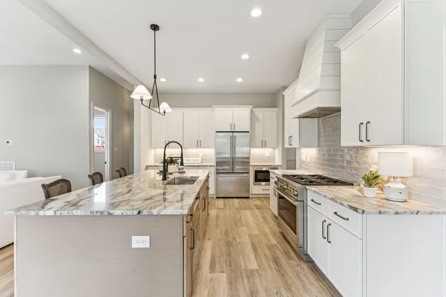 $949,000 | 279 Hammock Court, Winchester, TN 37398