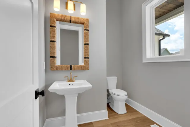 $949,000 | 279 Hammock Court, Winchester, TN 37398