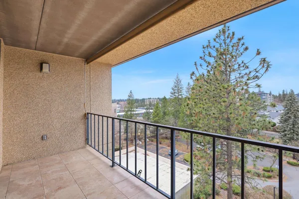 $199,000 | 1311 South Westcliff Place, Unit 607, Spokane, WA 99224