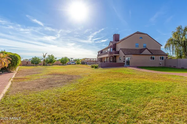 $2,500,000 | 23523 North 79th Avenue, Peoria, AZ 85383