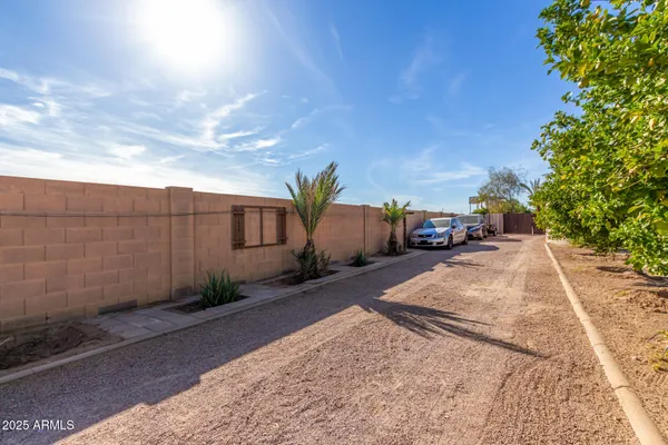 $2,500,000 | 23523 North 79th Avenue, Peoria, AZ 85383